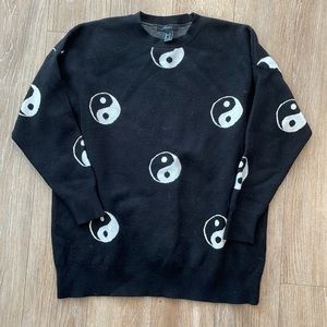 Yin & Yang sweater